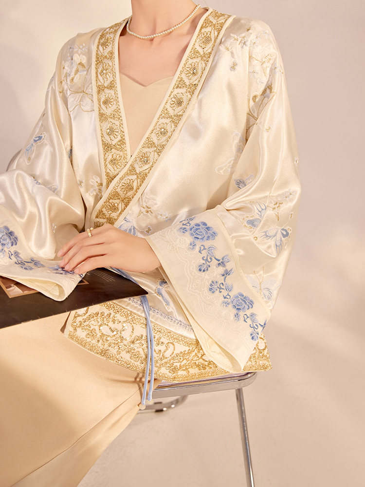 2026 Spring High end New Chine - Embroidery Knit incelemesi ve fiyatı