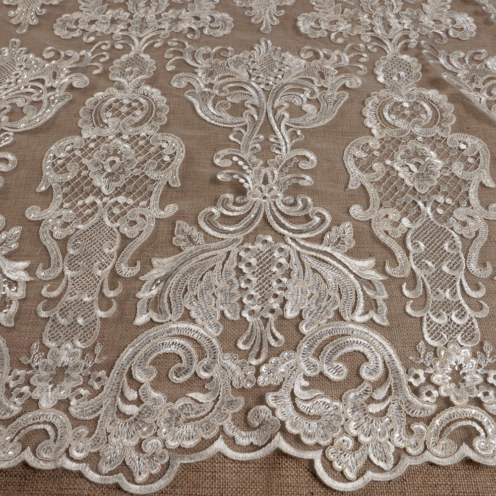 HelluyerDc ivory,black sequins - Embroidery Software incelemesi ve fiyatı