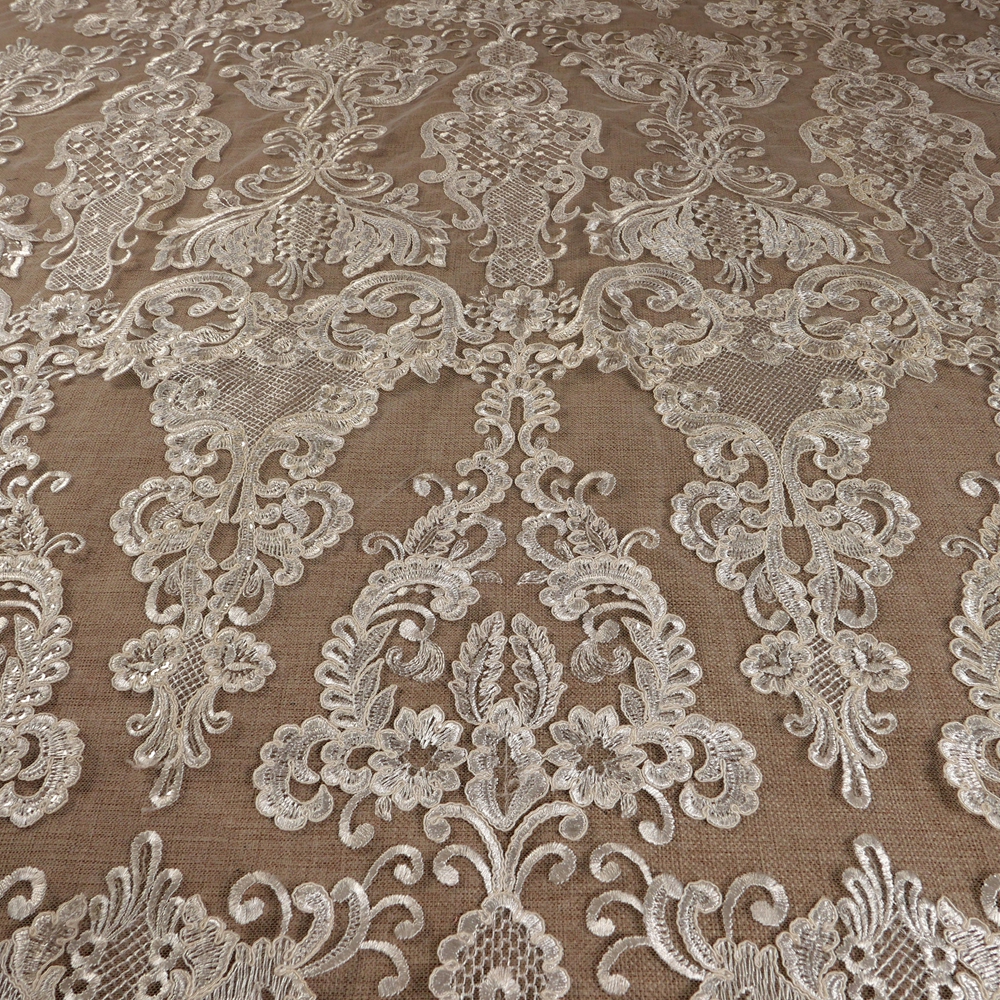 HelluyerDc ivory,black sequins - Embroidery Software incelemesi ve fiyatı