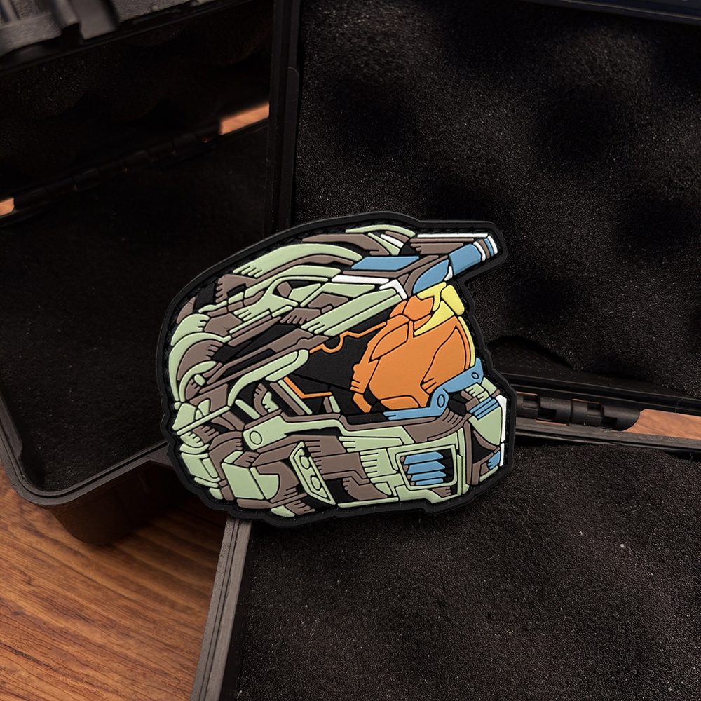 A Helmet-Wearing Pattern Pvc S - Embroidery Effect incelemesi ve fiyatı