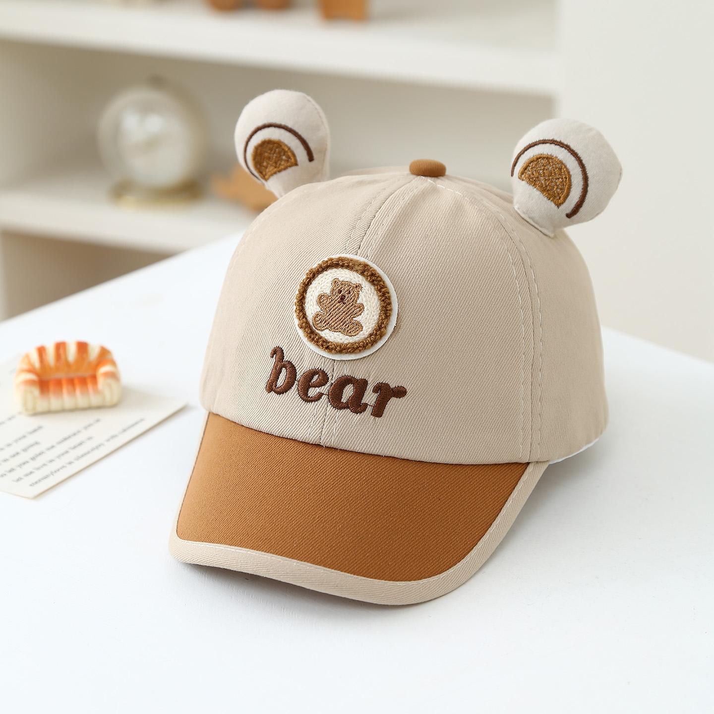 A cute children's baseball cap - Embroidery Hat Machine incelemesi ve fiyatı
