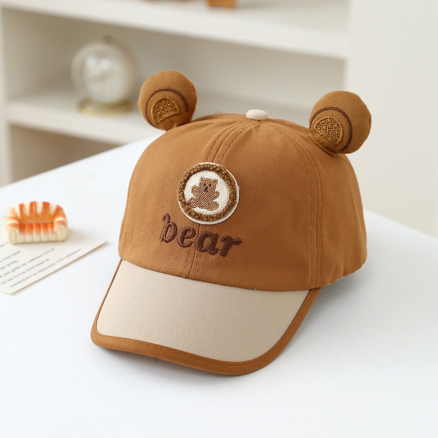 A cute children's baseball cap - Embroidery Hat Machine incelemesi ve fiyatı